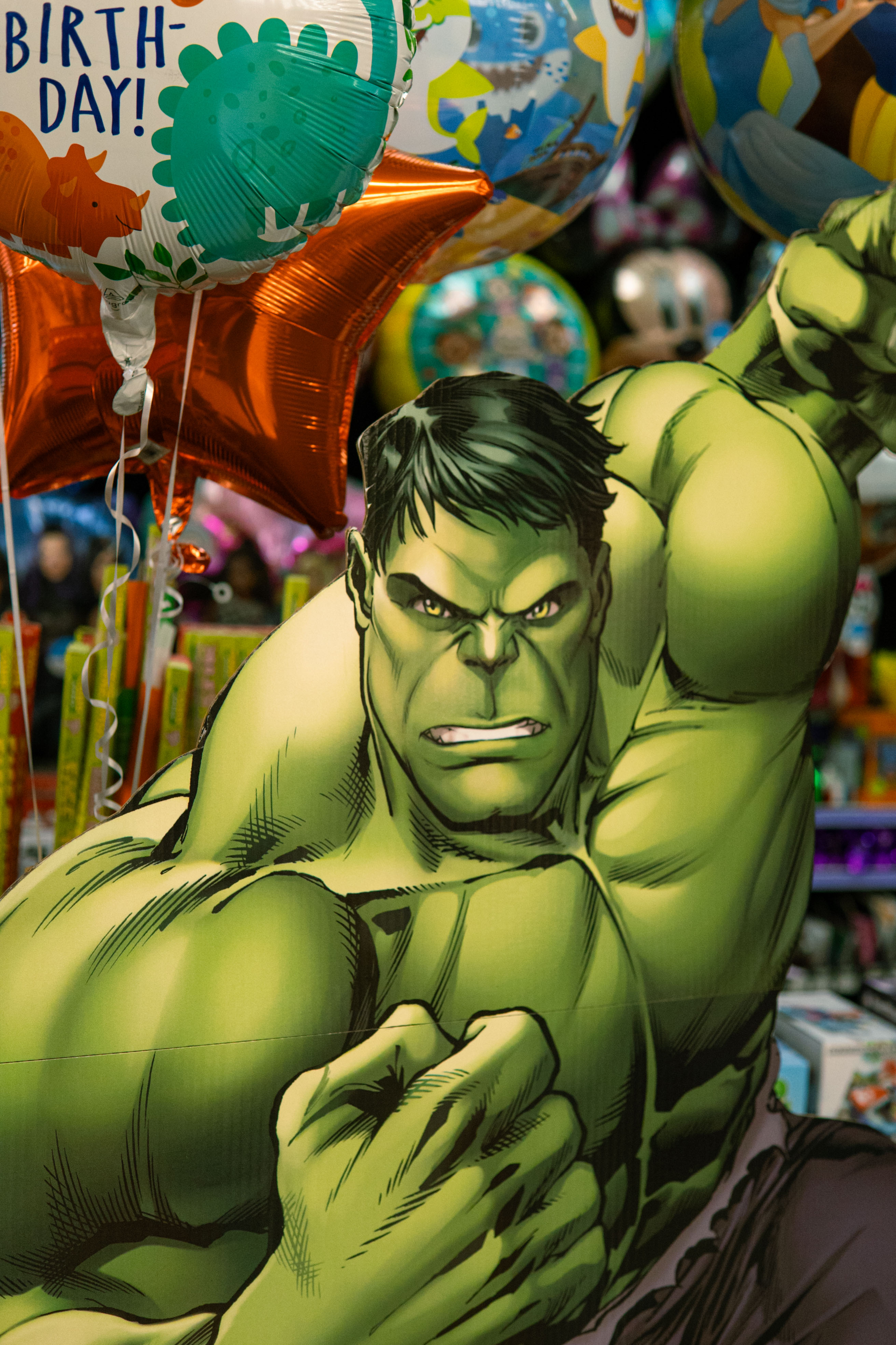 Incredible Hulk cutout with birthday balloon arrangement